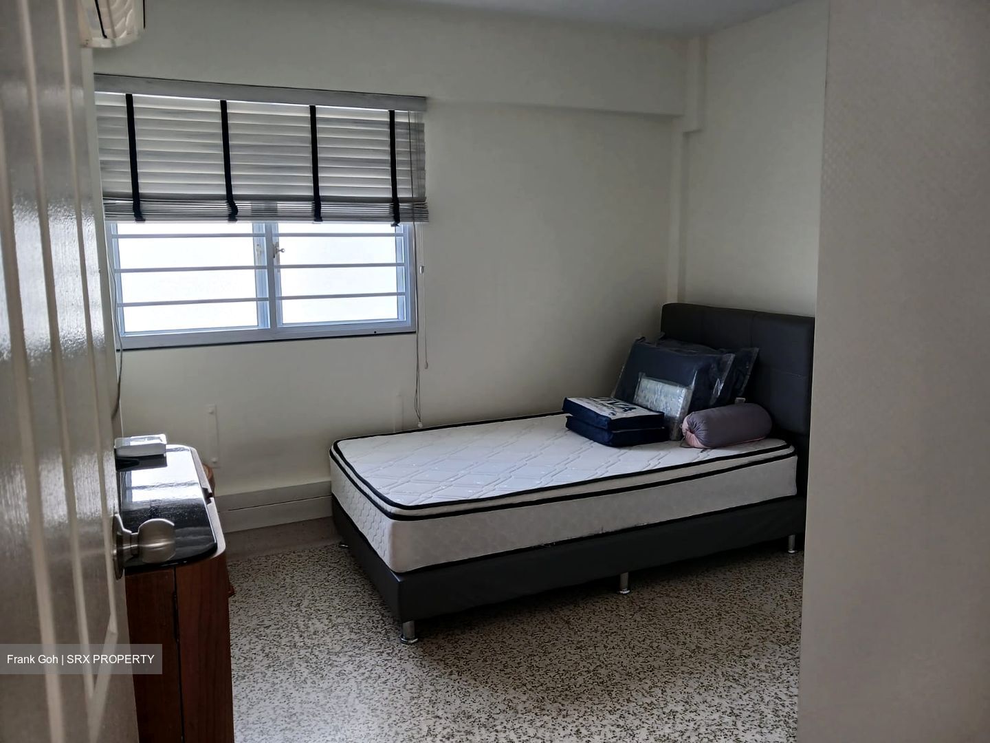 Blk 214 Lorong 8 Toa Payoh (Toa Payoh), HDB 4 Rooms #548859721